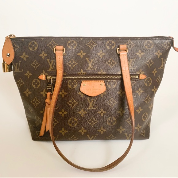 Louis Vuitton Handbags - 💐PREETY💐LV Iena PM